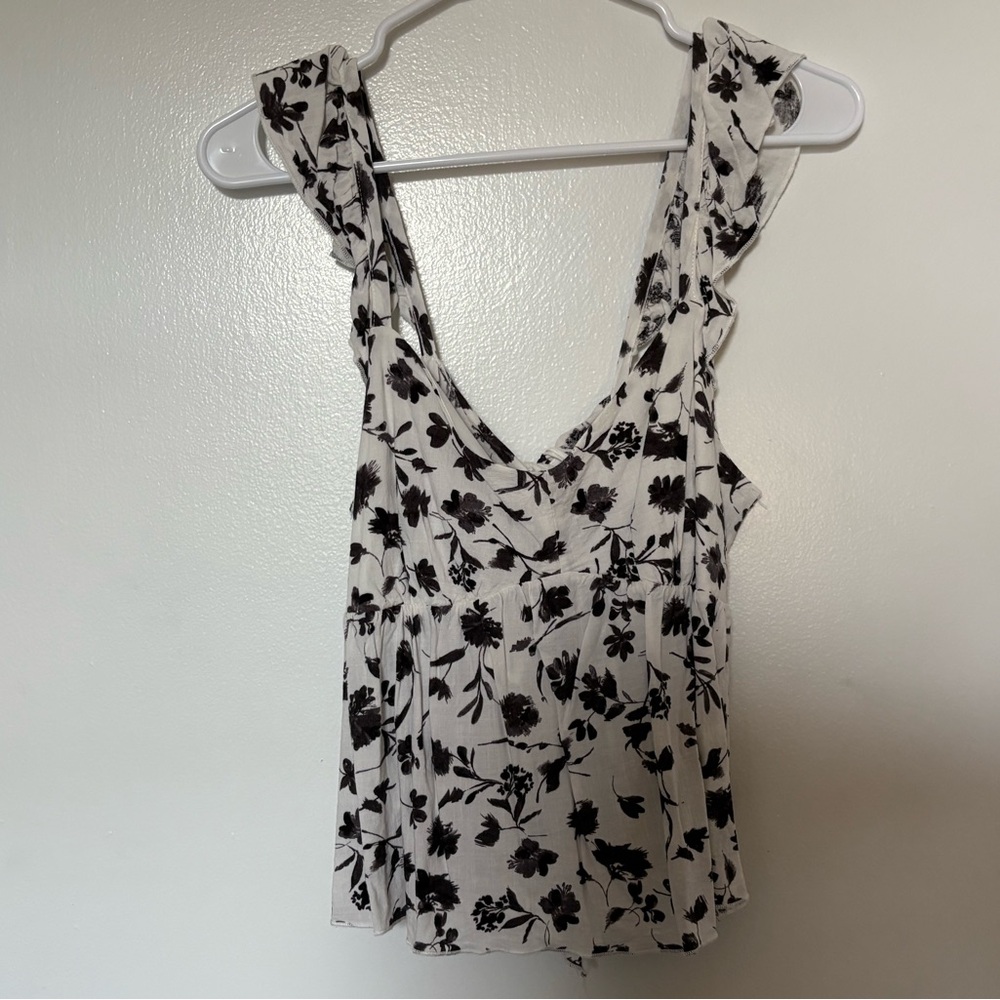 Urban Romantics floral linen blend summer top